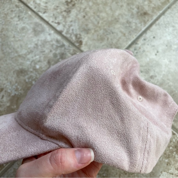 Light Pink Baseball Hat Cap - Picture 3 of 3